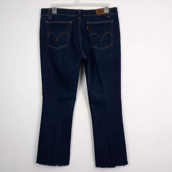 Levi's 525 Women's Bootcut Jeans Size 16 Dark Wash Blue Denim Frayed Raw Hem - Picture 7 of 15